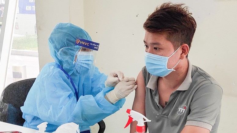 Việt Nam nhận thêm hơn 2 triệu liều vaccine AstraZeneca