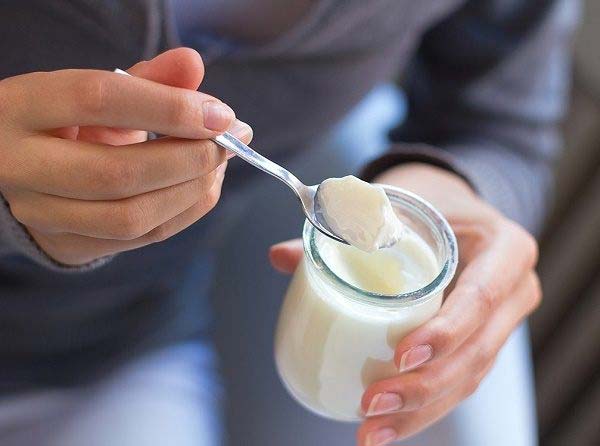 Sữa chua bảo quản bao lâu, để nhiệt độ nào tránh được tạp khuẩn xâm nhập?