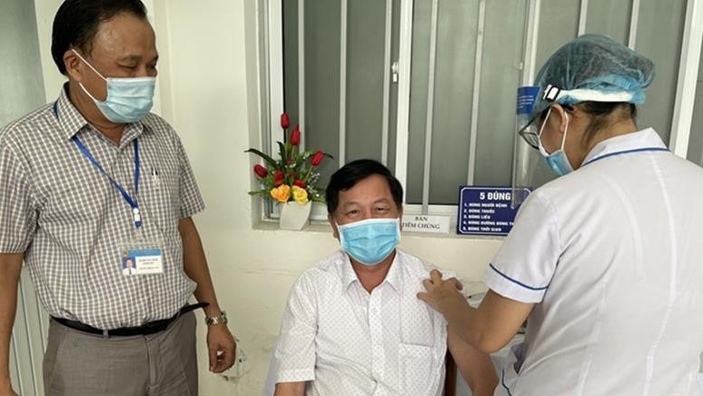 Cuối tháng 10, 80% người dân Quảng Nam được tiêm mũi 1