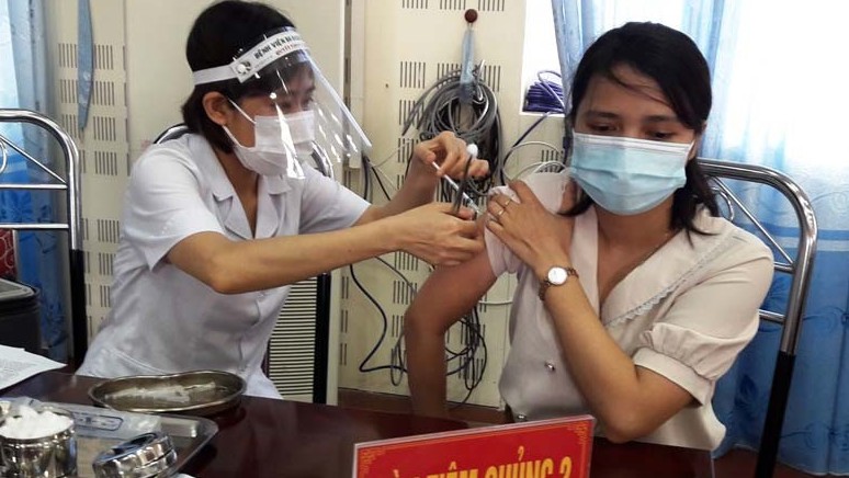 Đẩy nhanh tiến độ tiêm chủng cho người dân ở Thanh Hóa