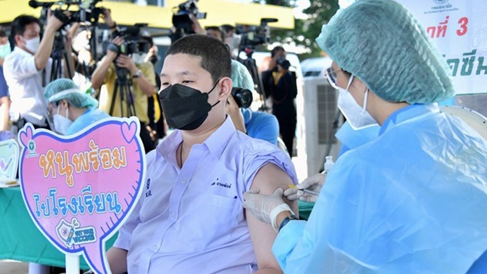 80% học sinh Thái Lan được tiêm 1 mũi vaccine ngừa Covid-19