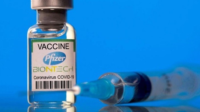 Thêm 7 lô vaccine Pfizer được gia hạn