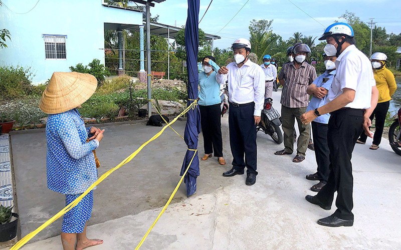 Chủ tịch UBND tỉnh Cà Mau nhắc nhở người dân tuân thủ nghiêm túc 5K.