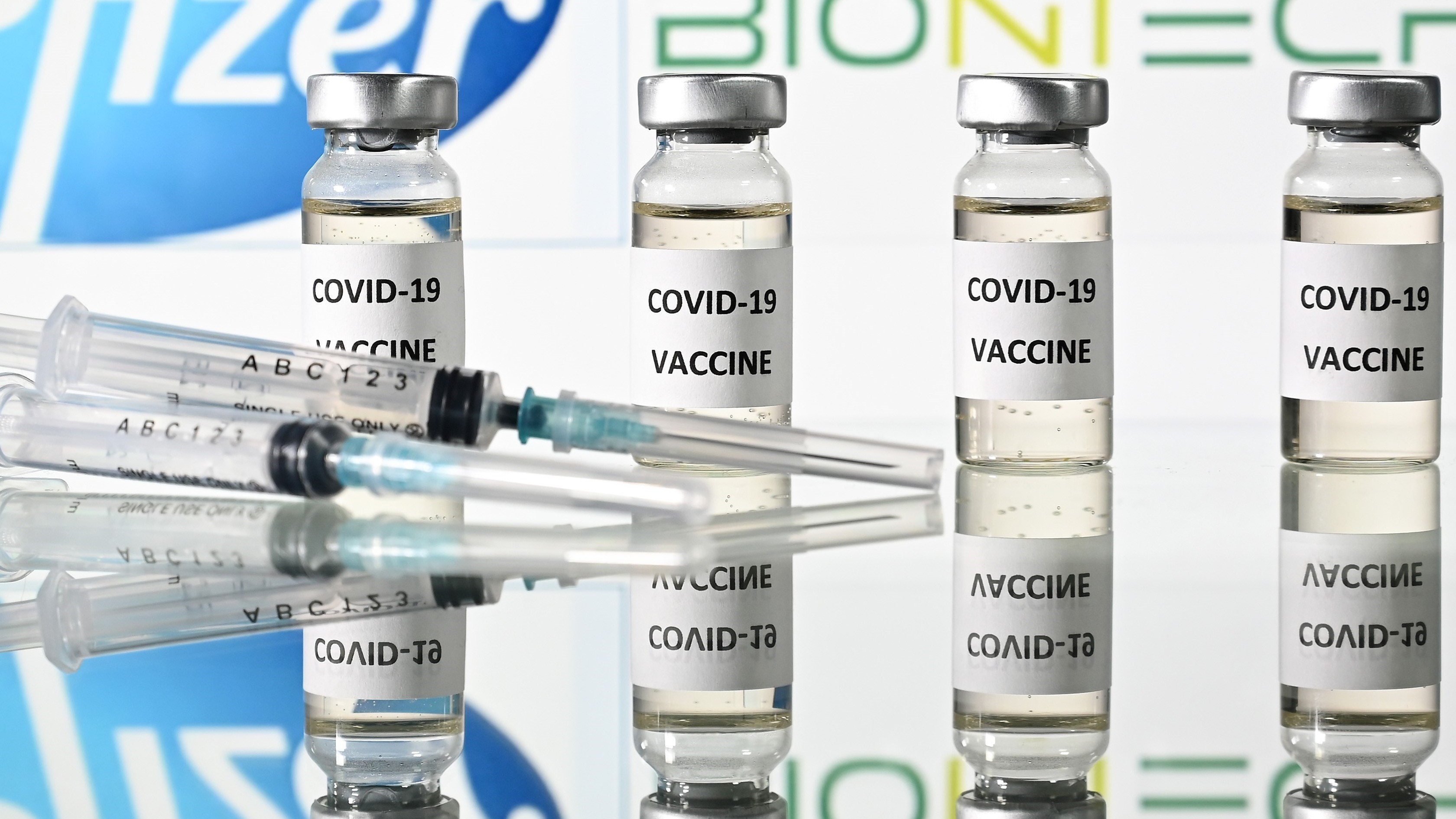 Israel: Vaccine ngừa Covid-19 của Pfizer-BioNTech không ảnh hưởng đến thai phụ