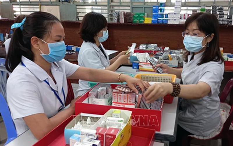 Phú Yên chỉ đạo khắc phục việc thiếu thuốc điều trị cho bệnh nhân có bảo hiểm y tế