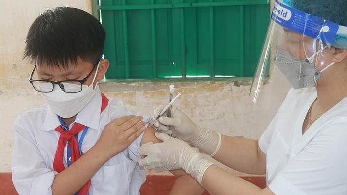 Nam Định tập trung tiêm 42.800 liều vaccine cho trẻ 5-12 tuổi trước ngày 30/4