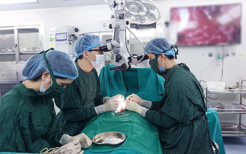 Hành trình đi tìm con của người đàn ông mắc bệnh lý đặc biệt