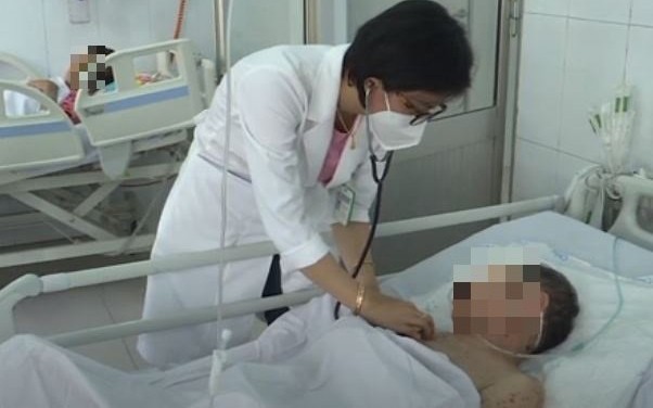Nguy kịch tính mạng vì ngộ độc "ma túy nước biển"
