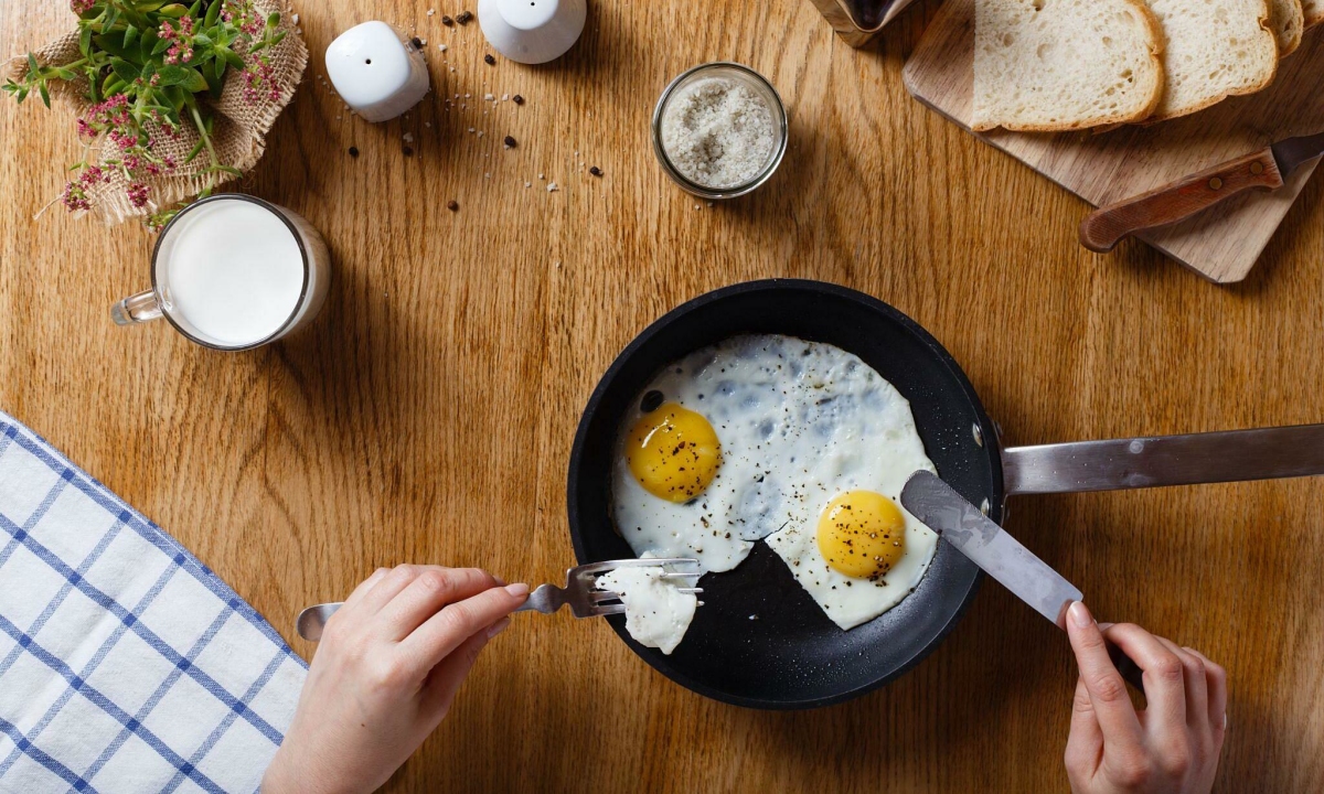 Điều gì xảy ra với cơ thể nếu ăn trứng mỗi ngày?