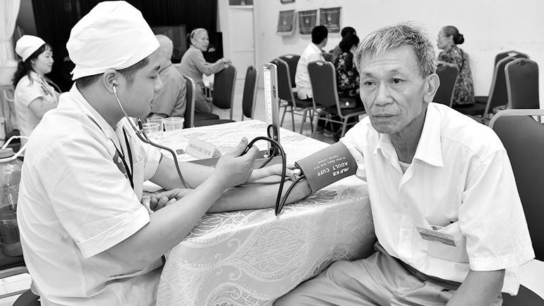 Tuổi sống khỏe của người Việt Nam còn thấp