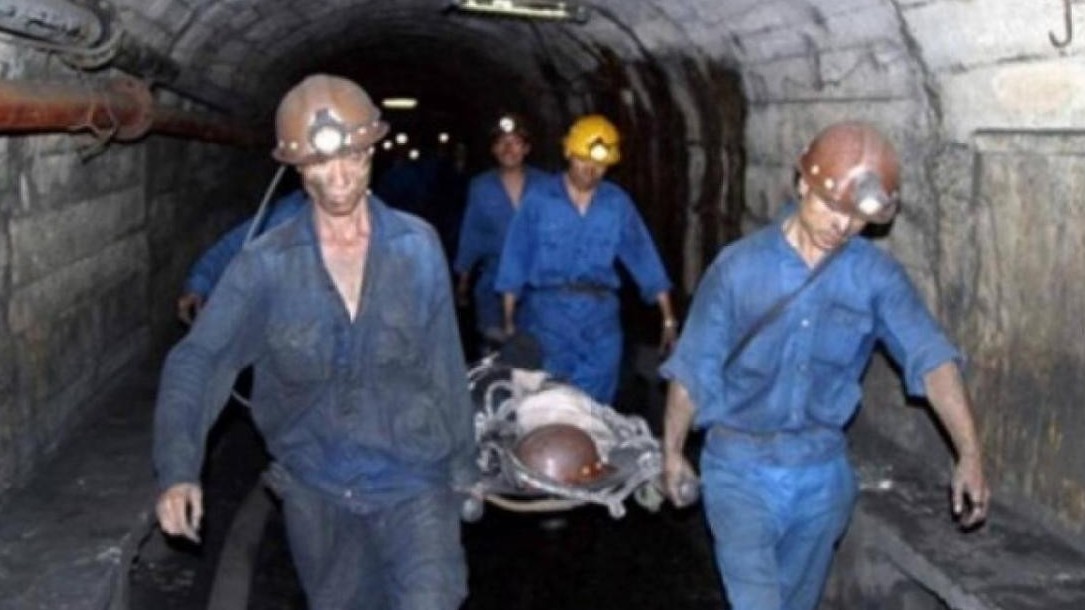 Nghi chạm phải mìn câm trong hầm lò khai thác than, 2 công nhân tử vong