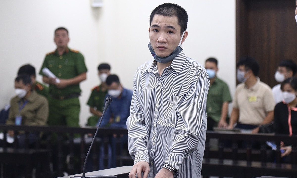 Hanoi man gets death for hammering nails into toddler's skull