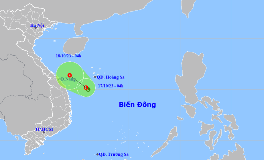 Áp thấp nhiệt đới áp sát miền Trung