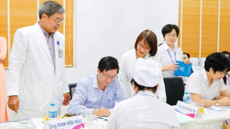 Thành phố Hồ Chí Minh: Điểm chất lượng khối bệnh viện công tăng, tư nhân giảm