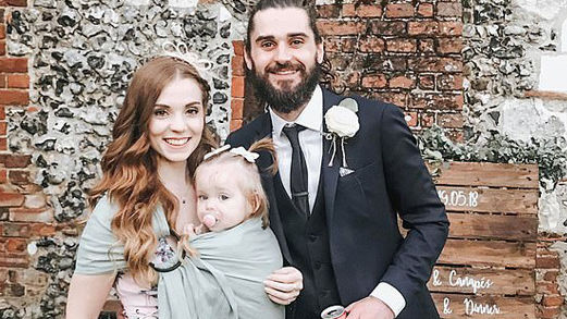 Người phụ nữ mang thai vì uống trà giảm cân mỗi ngày