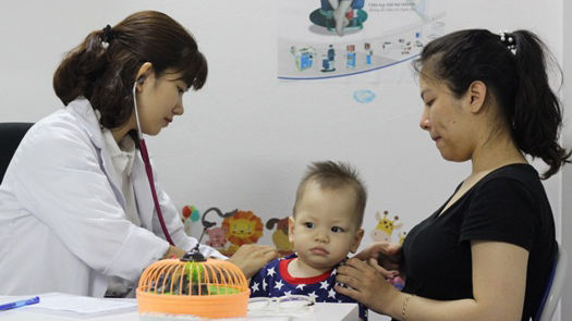 Bác sĩ Mỹ chia sẻ cách bổ sung vitamin tổng hợp cho trẻ