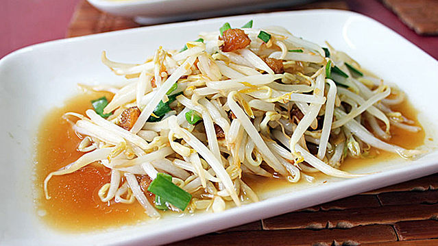 Giá đỗ - món ăn bình dân chữa nhiều bệnh