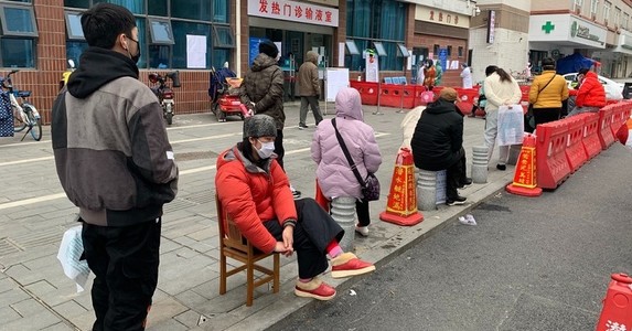 Không lối thoát giữa đại dịch