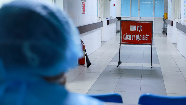 Hai bệnh nhân người Anh âm tính nCoV