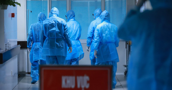 Một người Mỹ ở Đà Nẵng dương tính nCoV