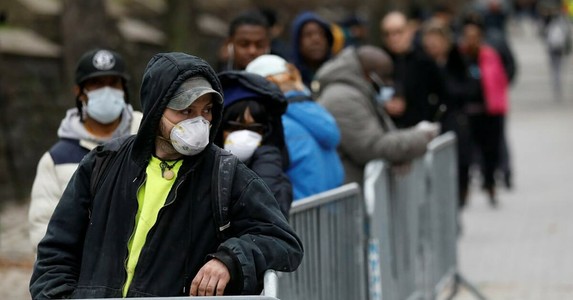 Lựa chọn nghiệt ngã trong đại dịch