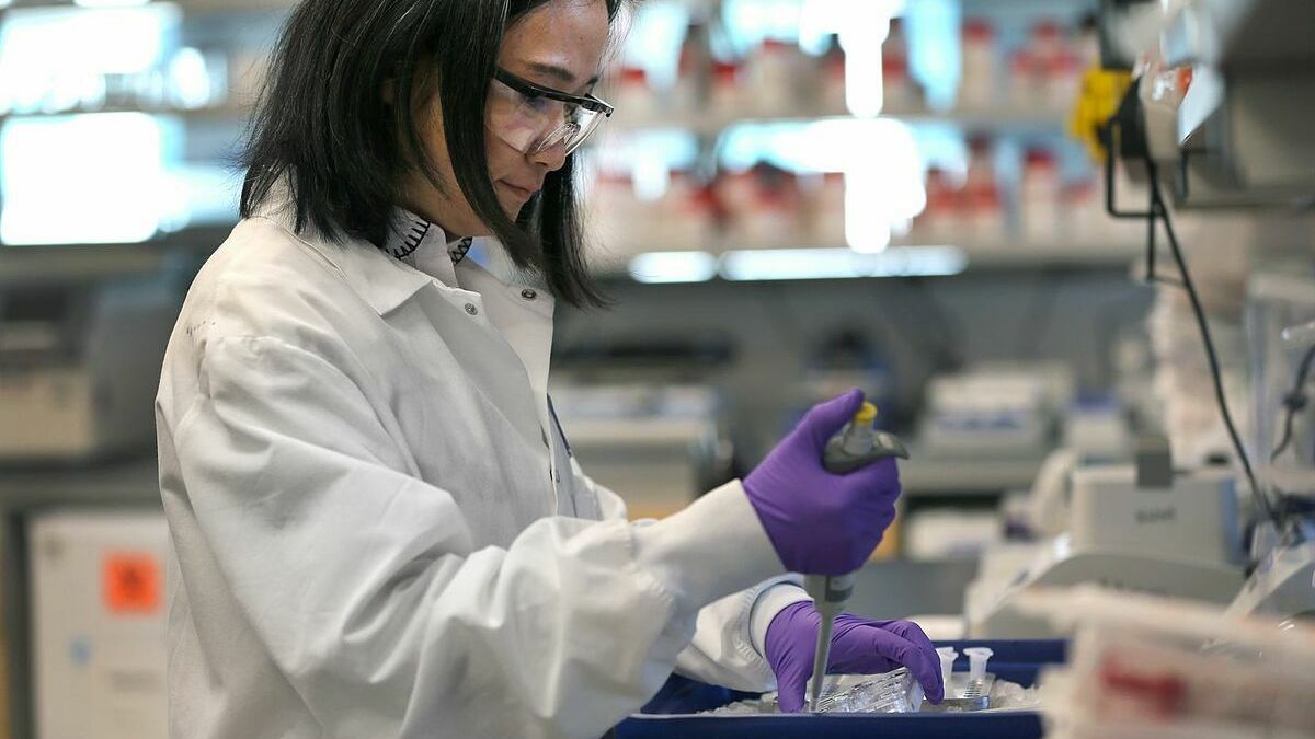 Hy vọng từ vaccine dạng uống chữa Covid-19