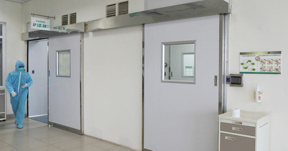 Bộ Y tế: Phòng điều trị Covid-19 phải thông khí