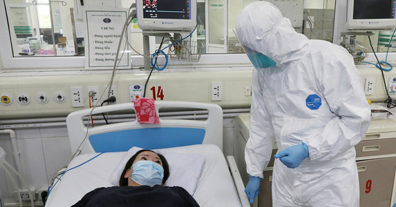 Tập trung nguồn lực điều trị bệnh nhân nặng