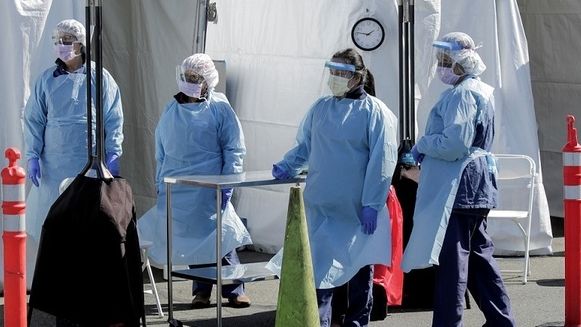 Số ca tử vong quá 1.000, Mỹ đe xử tội khủng bố kẻ cố tình lây lan Covid-19