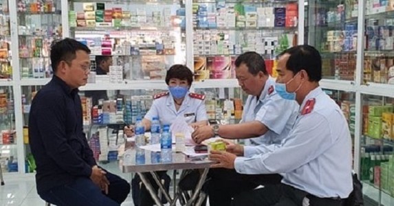 Hà Nội xử phạt 3 nhà thuốc vi phạm quy định kinh doanh