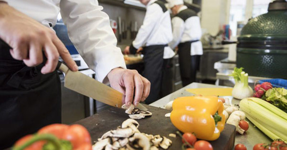 Virus SARS-CoV-2 có thể lây nhiễm qua thực phẩm không?