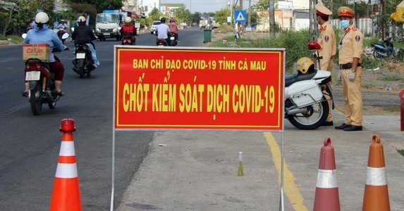 Cách ly toàn xã hội: Trường hợp nào ra đường được coi là cần thiết?