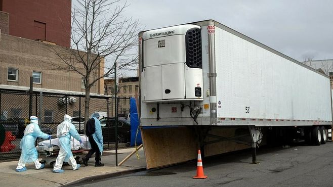 Đàn ông nhiễm nCoV tử vong nhiều hơn phụ nữ