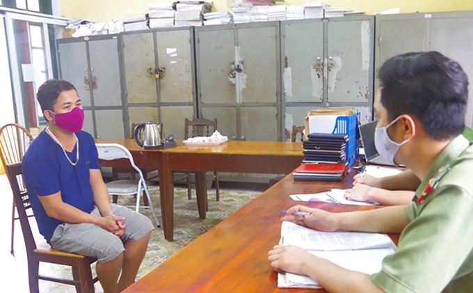 Hải tại cơ quan điều tra. Ảnh: Công an cung cấp.