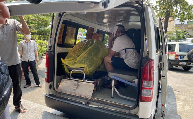 'Bệnh nhân 22' âm tính trở lại khi về Anh