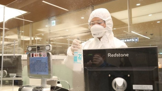 Hàn Quốc lệnh trục xuất 6 người Việt vi phạm cách ly