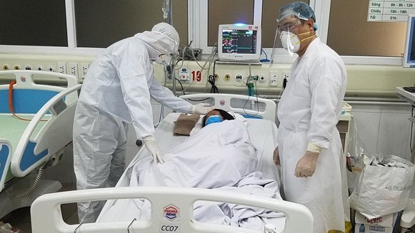 Ba bệnh nhân nặng vượt qua giai đoạn khó khăn nhất