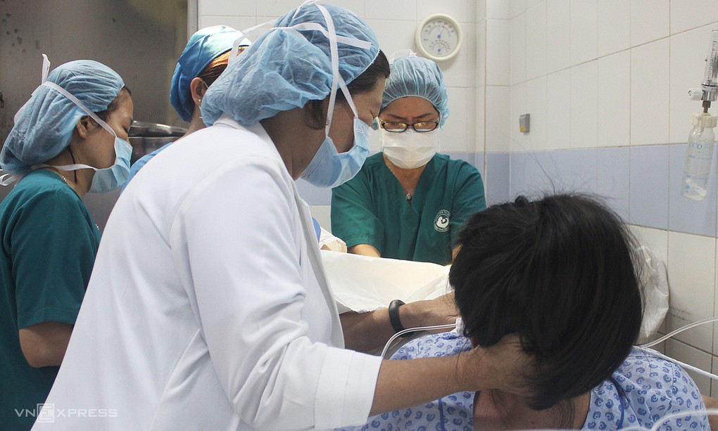 Nguy cơ thường gặp khi mang thai sau 35 tuổi