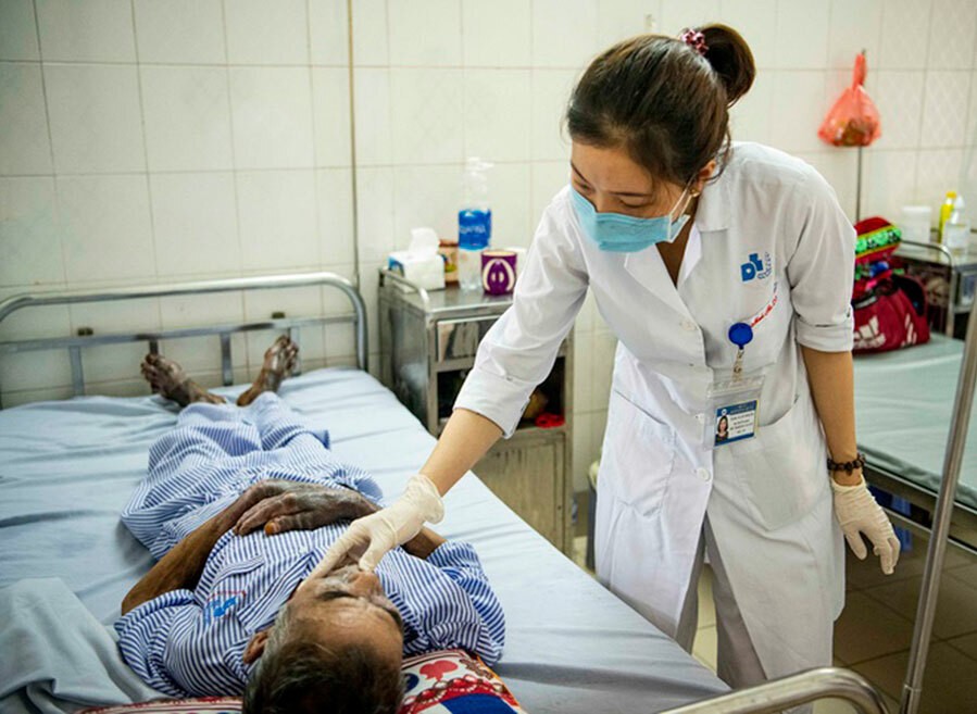 Thiếu vitamin gây loét toàn thân