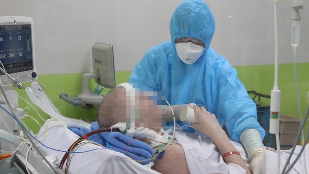 Viện phí 3,5 tỉ đồng của phi công Anh do ai trả?