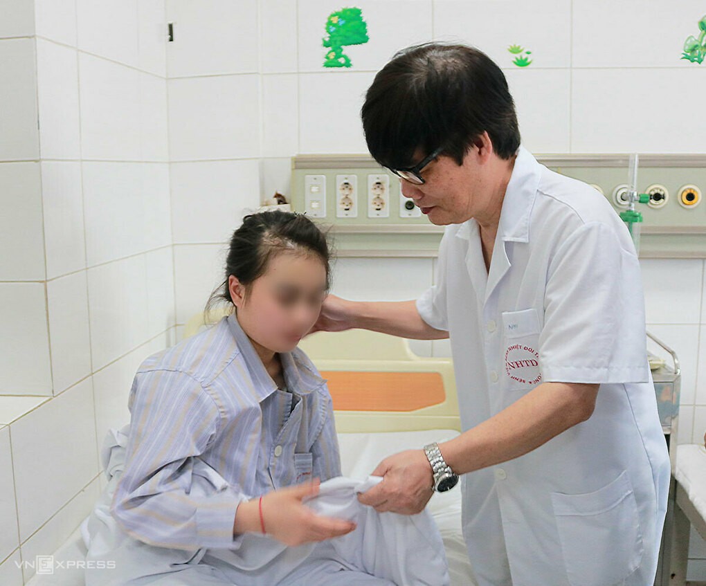 Viêm não vào mùa