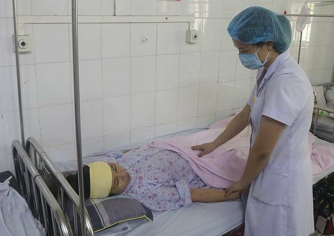 Suýt chết do vỡ thai ngoài tử cung