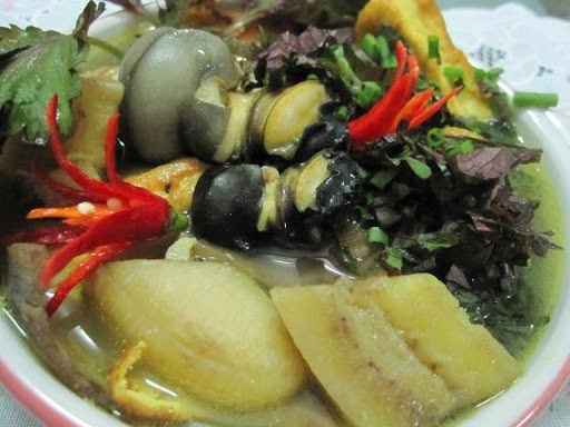 Canh ốc nấu chuối tác dụng lợi niệu, chống phù nề