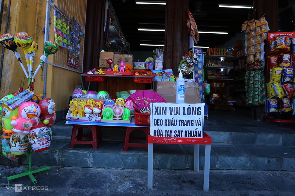 Hội An cách ly xã hội