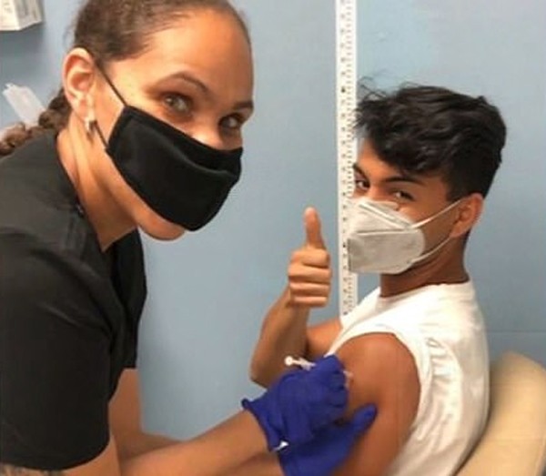 Jacob sẵn sàng tiêm thử nghiệm dù biết có những rủi ro