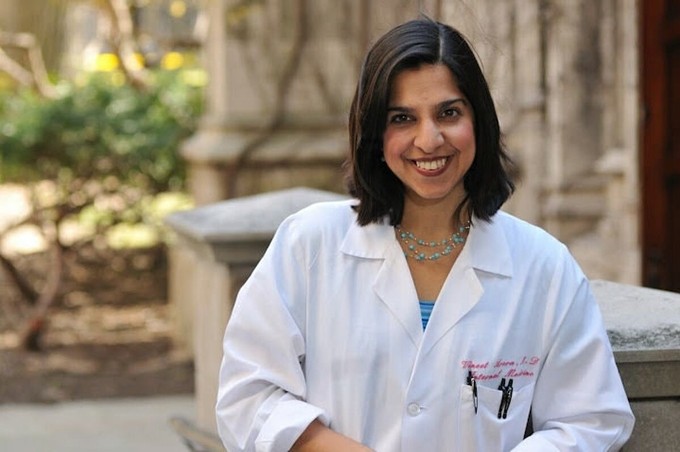 Bác sĩ nữ được trả lương thấp hơn bác sĩ nam