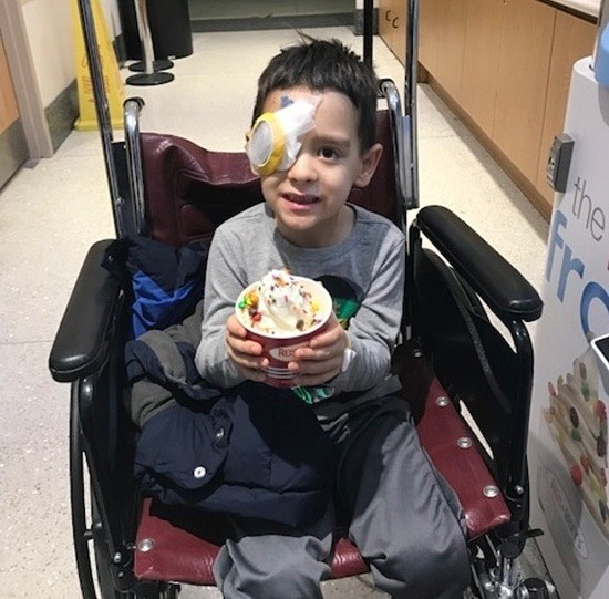 Sáng mắt nhờ thay thế gene