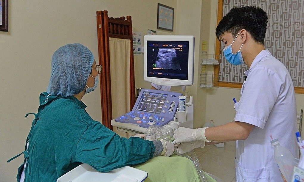 Tiêm cồn chữa bướu cổ