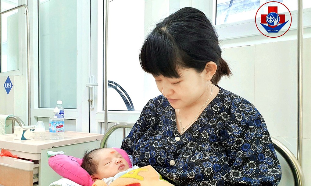 Sức khỏe của mẹ và bé đều ổn định, xuất viện ngày 10/11. Ảnh: Bệnh viện cung cấp