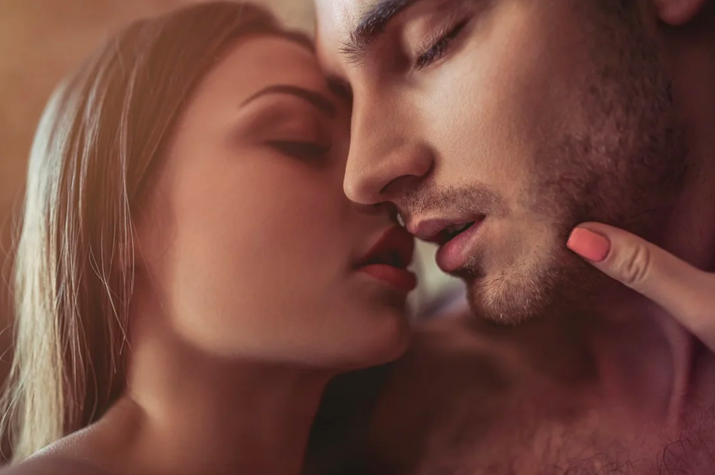 Hôn môi mang lại nhiều lợi ích sức khỏe. Ảnh: Shutterstock